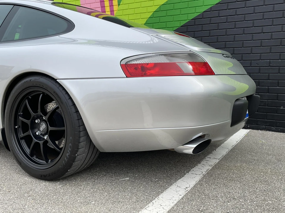 1999 Porsche 996 Carrera - Image 30 of 31