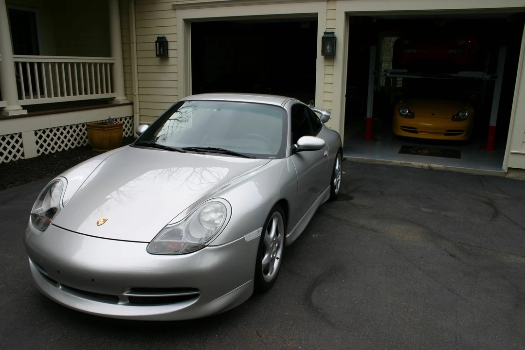 1999 Porsche 996 Carrera - Image 8 of 31