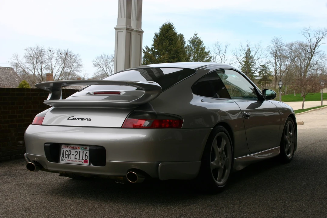 1999 Porsche 996 Carrera - Image 20 of 31