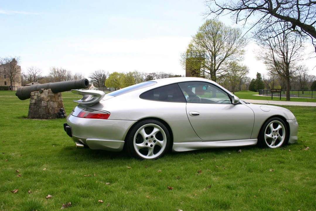 1999 Porsche 996 Carrera - Image 19 of 31