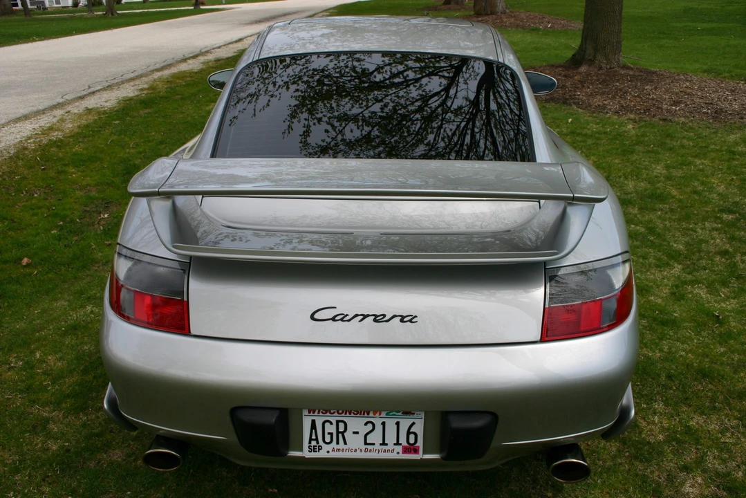 1999 Porsche 996 Carrera - Image 23 of 31