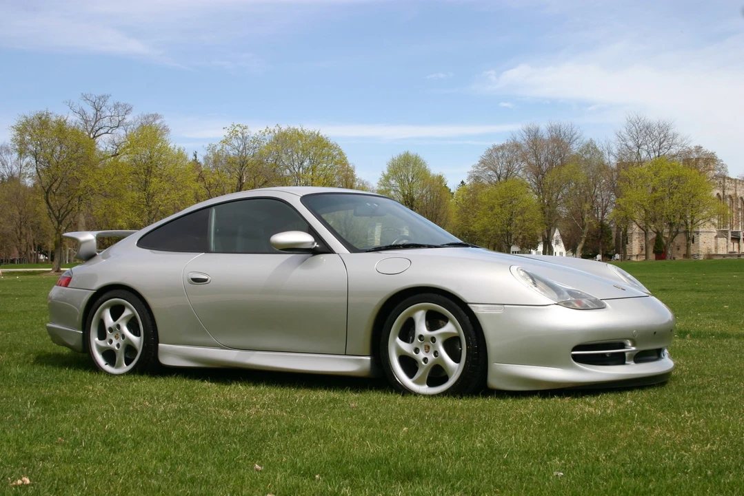 1999 Porsche 996 Carrera - Image 15 of 31