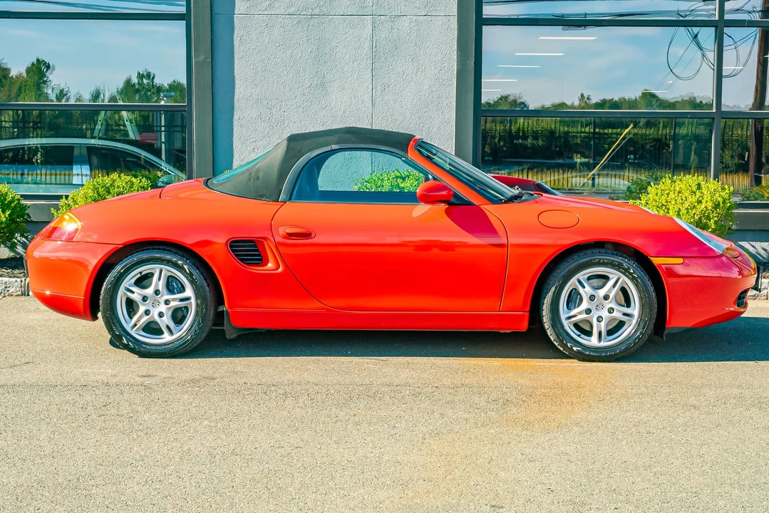 1999 Porsche 986 Boxster - Image 12 of 31