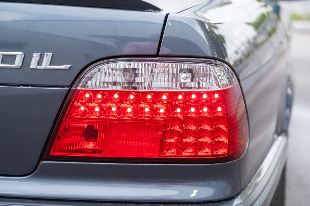 2000 BMW E38 7 Series - Image 29 of 31