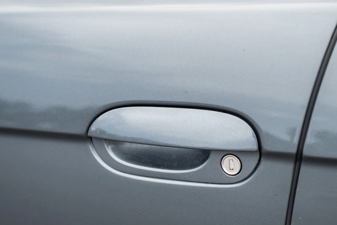 2000 BMW E38 7 Series - Image 18 of 31