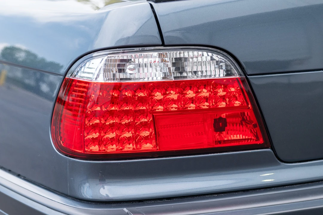 2000 BMW E38 7 Series - Image 23 of 31