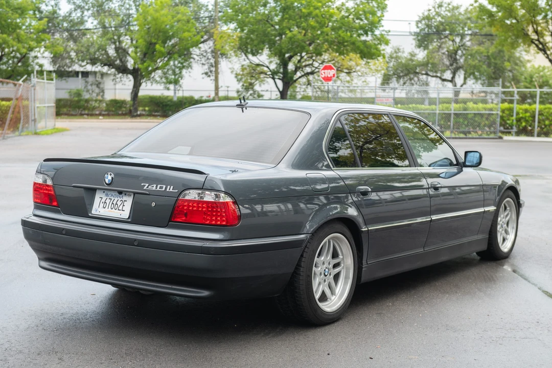 2000 BMW E38 7 Series - Image 6 of 31