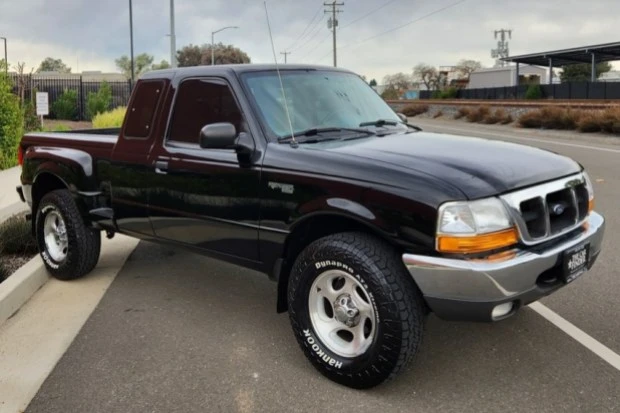 2000 Ford Ranger 2nd Gen - Image 3 of 7