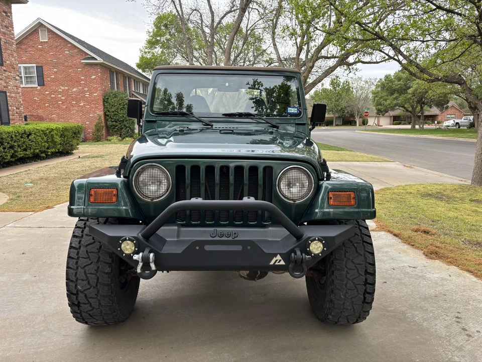 2000 Jeep TJ Wrangler - Image 5 of 31