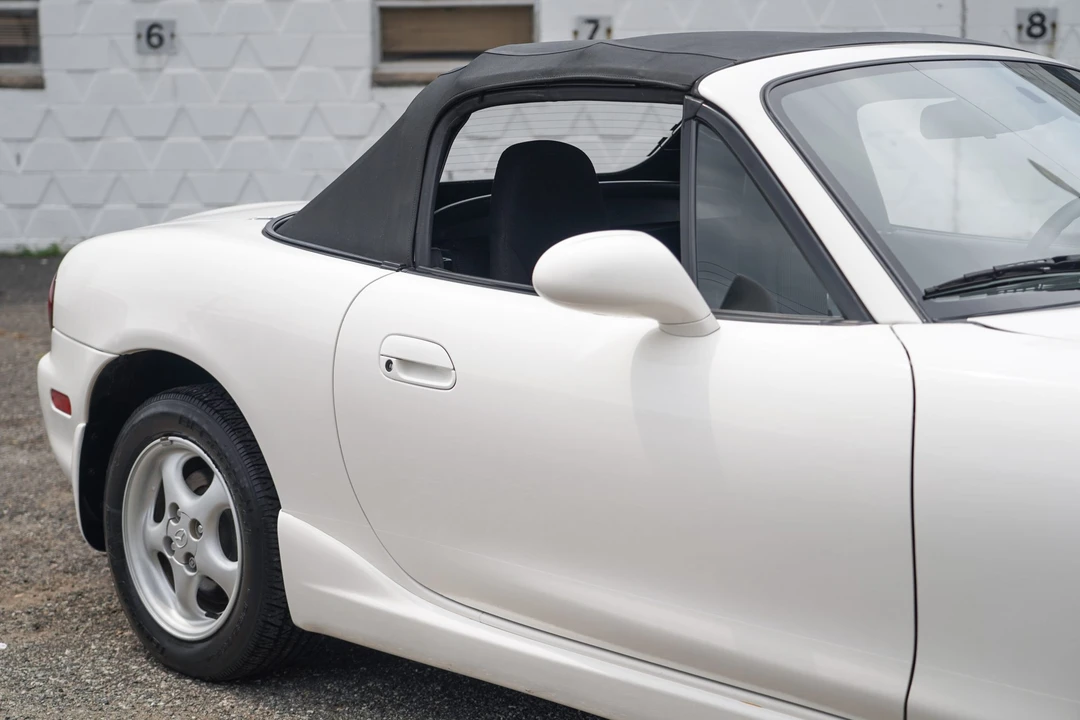 2000 Mazda NB MX-5 Miata - Image 20 of 31