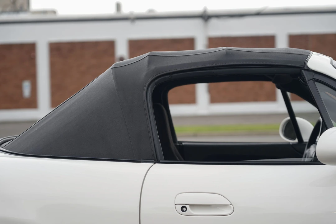 2000 Mazda NB MX-5 Miata - Image 30 of 31