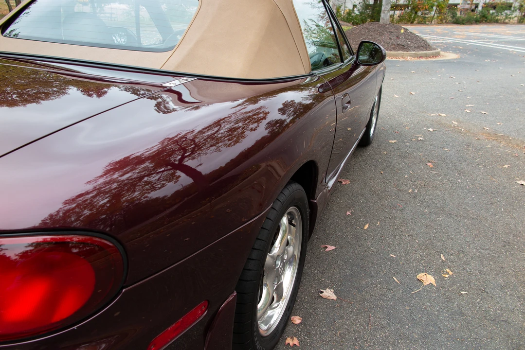 2000 Mazda NB MX-5 Miata - Image 26 of 31