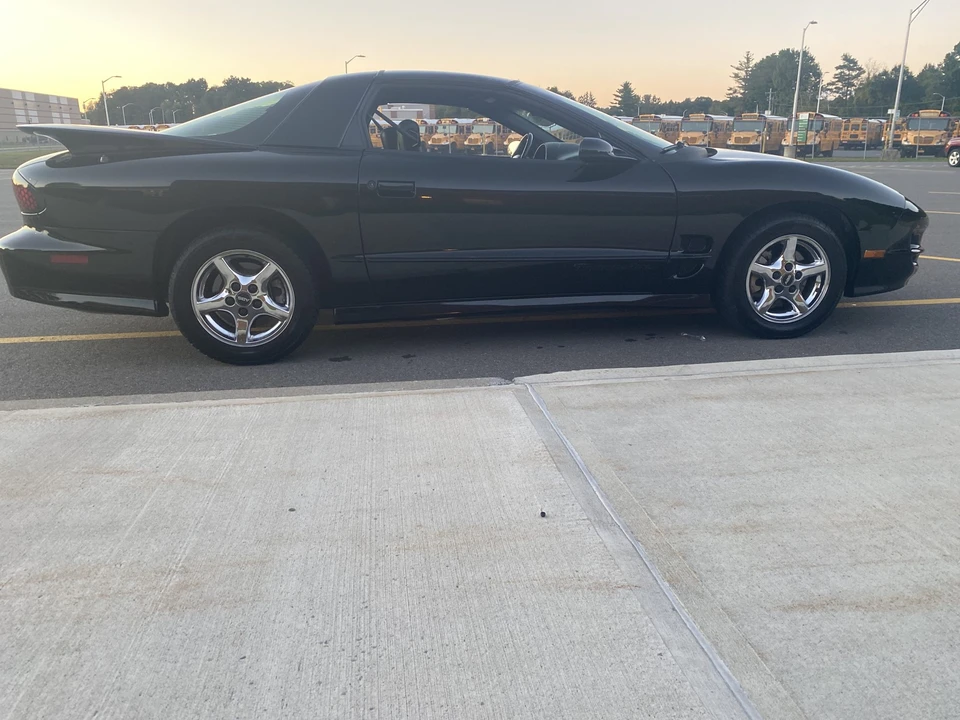 2000 Pontiac Firebird Trans Am 4th Gen - Image 21 of 31