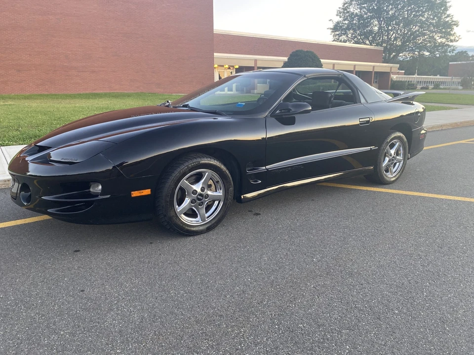2000 Pontiac Firebird Trans Am 4th Gen - Image 14 of 31