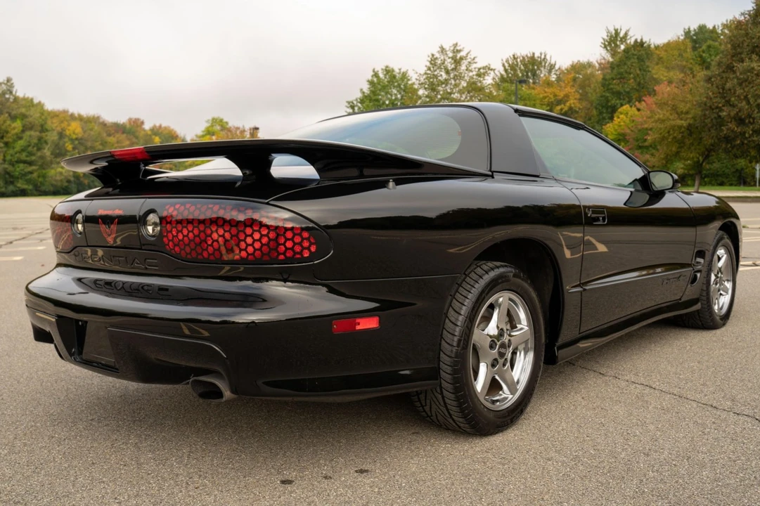 2000 Pontiac Firebird Trans Am 4th Gen - Image 5 of 31
