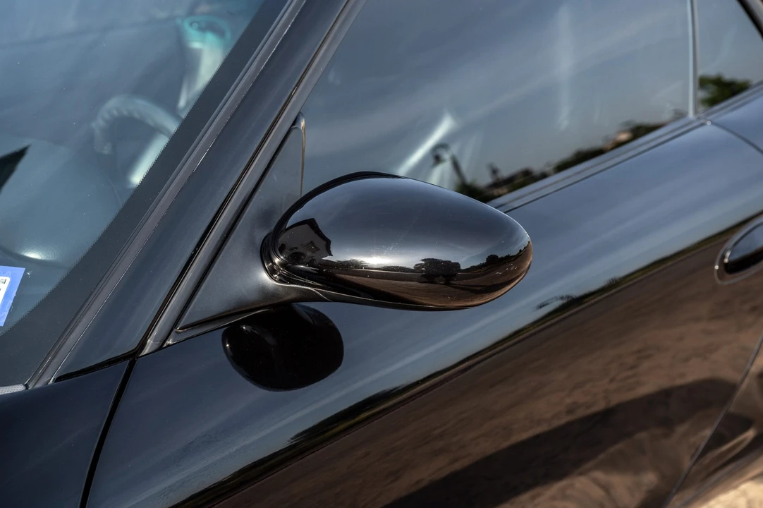 2000 Porsche 996 Carrera - Image 30 of 31