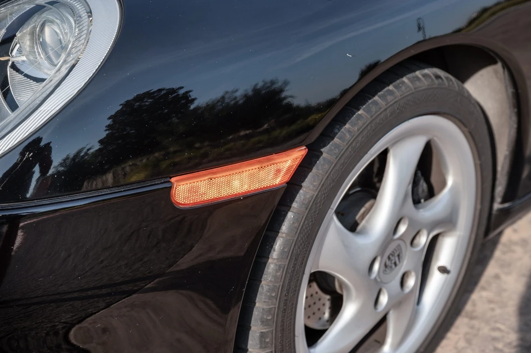2000 Porsche 996 Carrera - Image 26 of 31