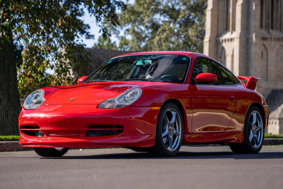 2000 Porsche 996 Carrera - Image 2 of 31