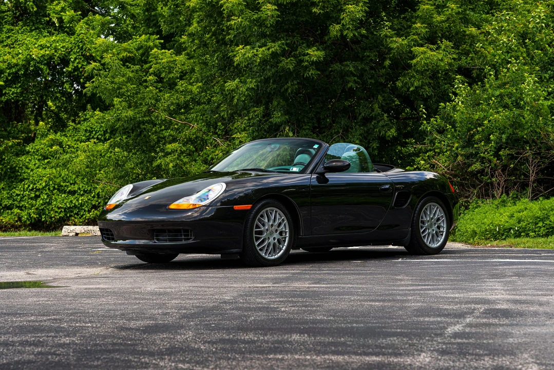 2000 Porsche 986 Boxster - Image 9 of 31