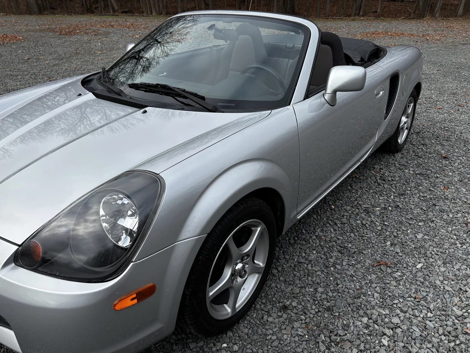 2000 Toyota MR2 Spyder/MR-S - Image 31 of 31