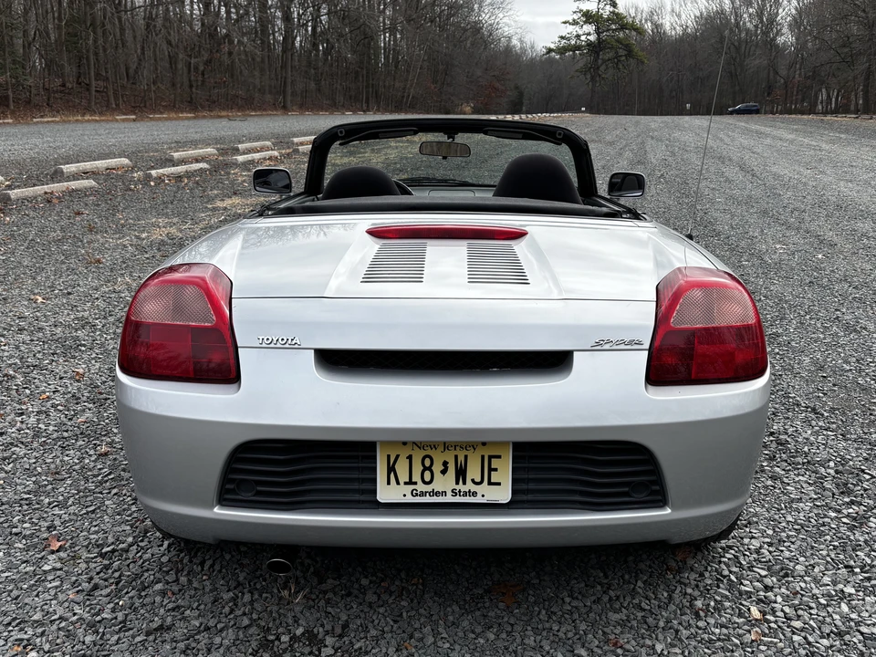 2000 Toyota MR2 Spyder/MR-S - Image 5 of 31