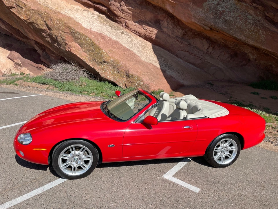 2001 Jaguar X100 XK8 - Image 14 of 31