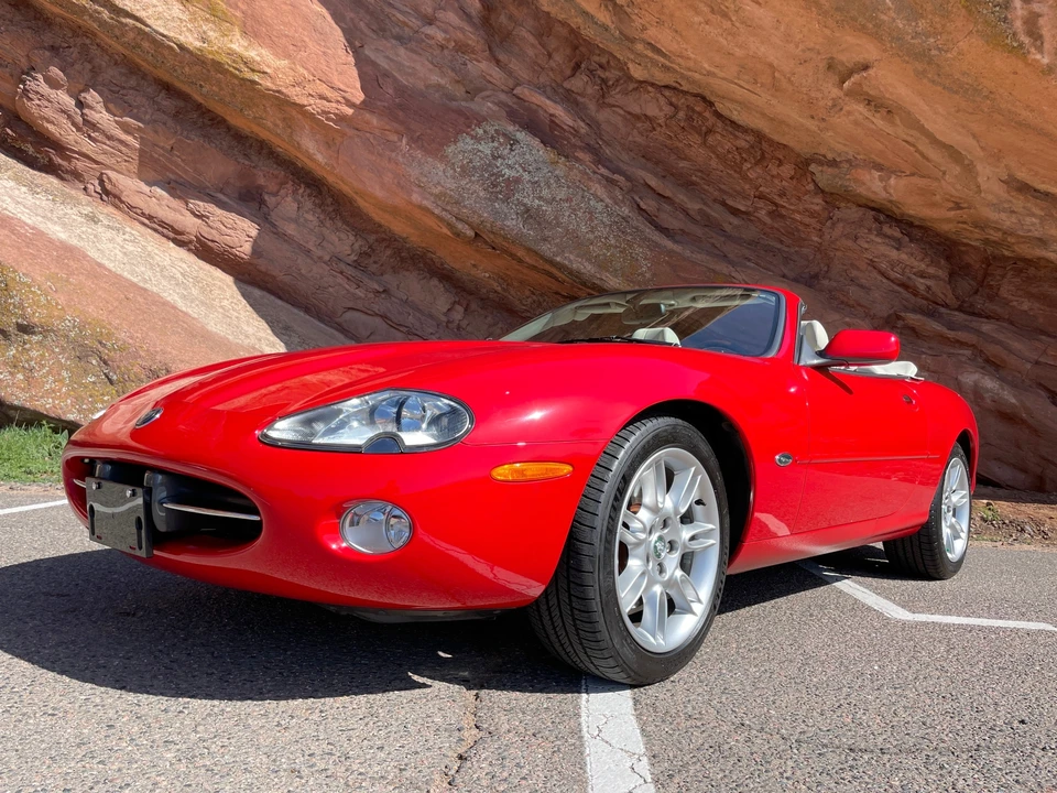 2001 Jaguar X100 XK8 - Image 12 of 31