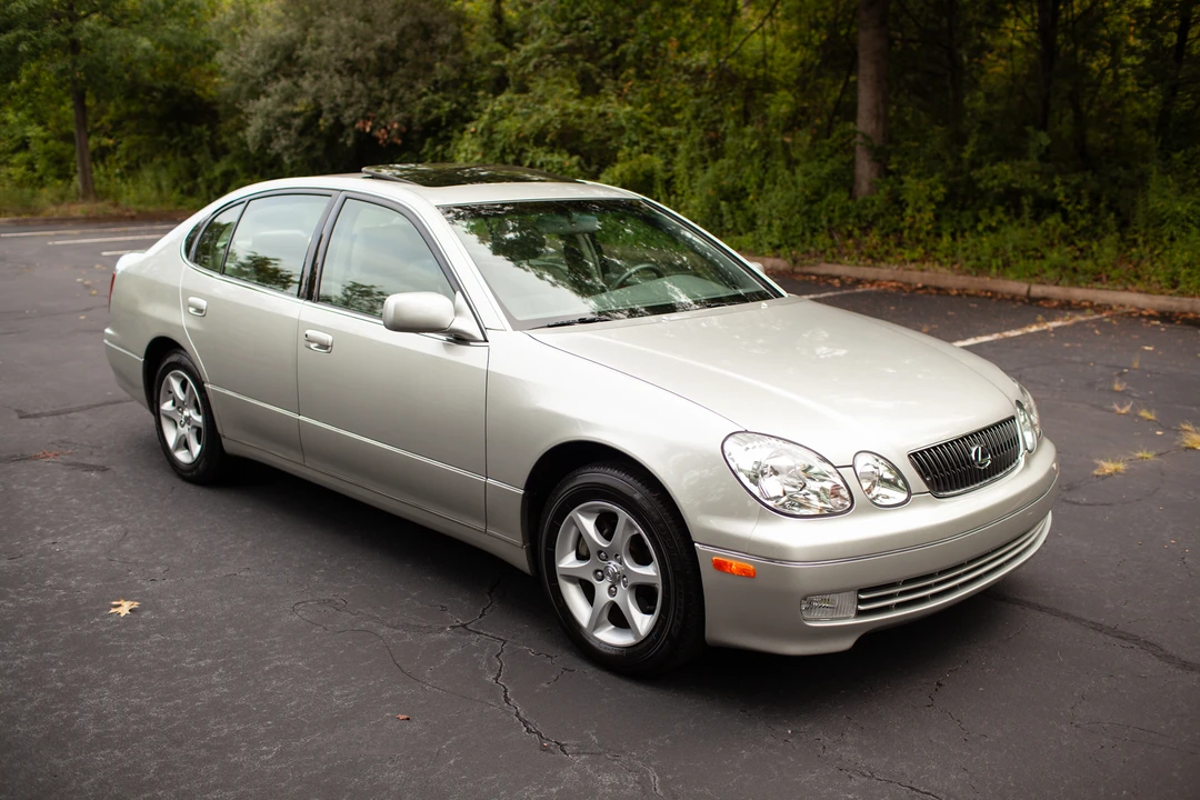 2001 Lexus GS 2nd Gen - Image 8 of 31