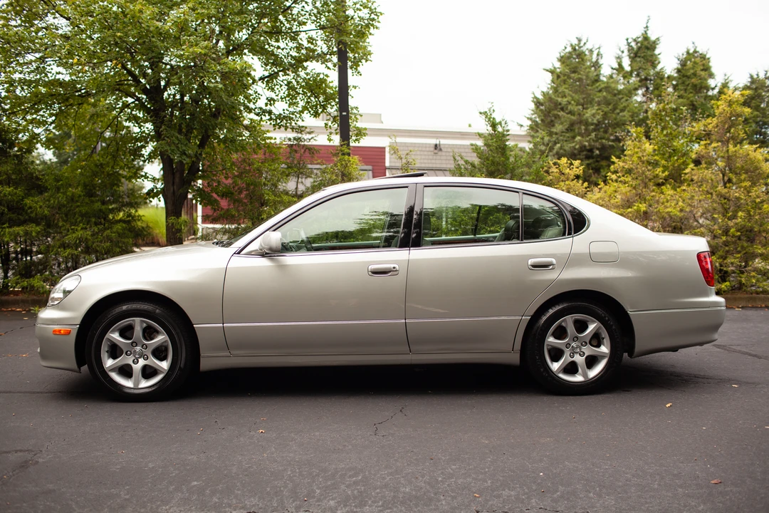 2001 Lexus GS 2nd Gen - Image 27 of 31