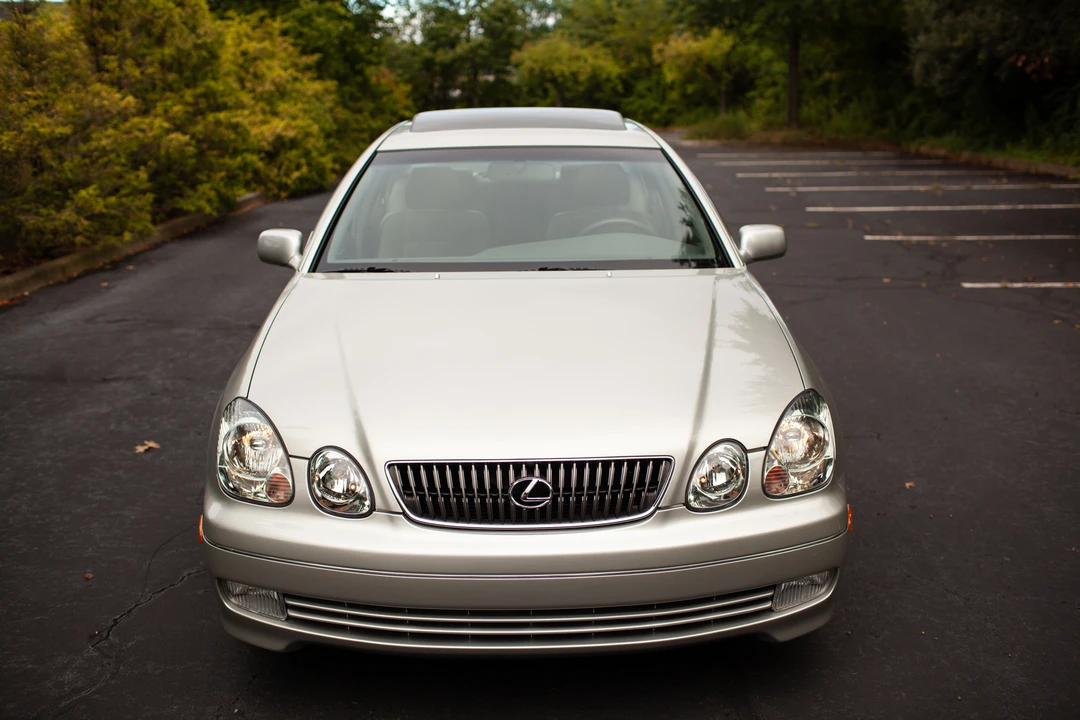 2001 Lexus GS 2nd Gen - Image 5 of 31