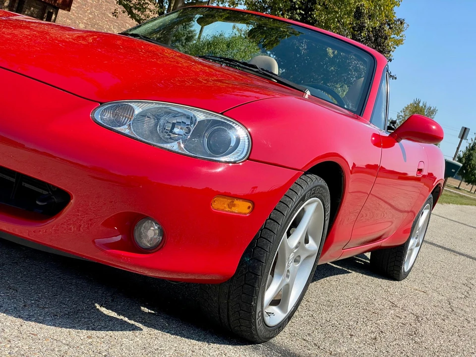 2001 Mazda NB MX-5 Miata - Image 27 of 31