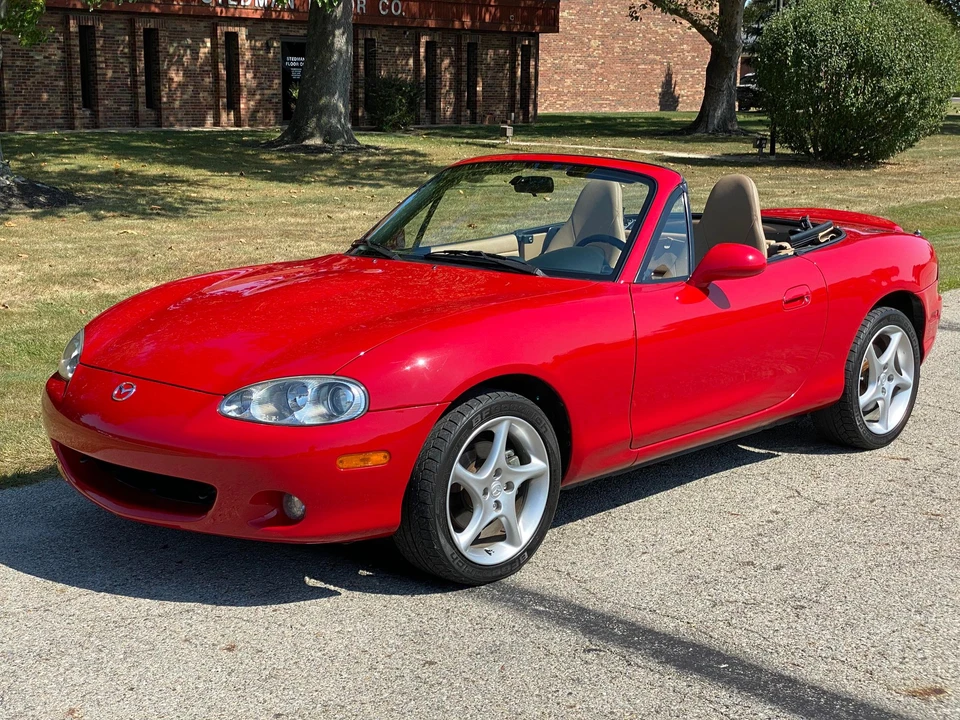 2001 Mazda NB MX-5 Miata - Image 11 of 31