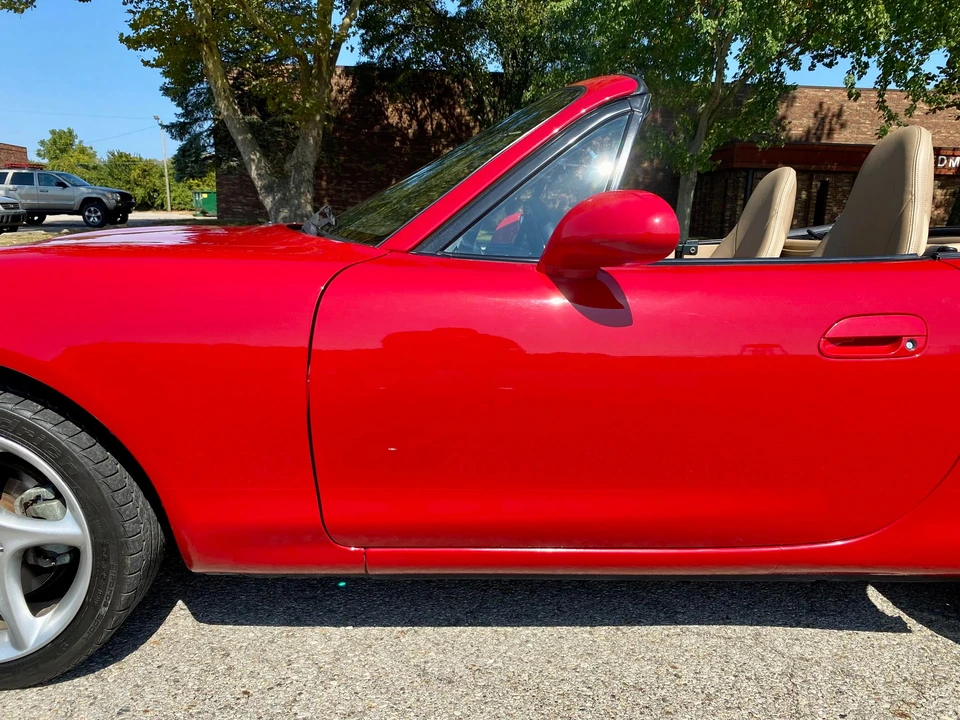 2001 Mazda NB MX-5 Miata - Image 30 of 31