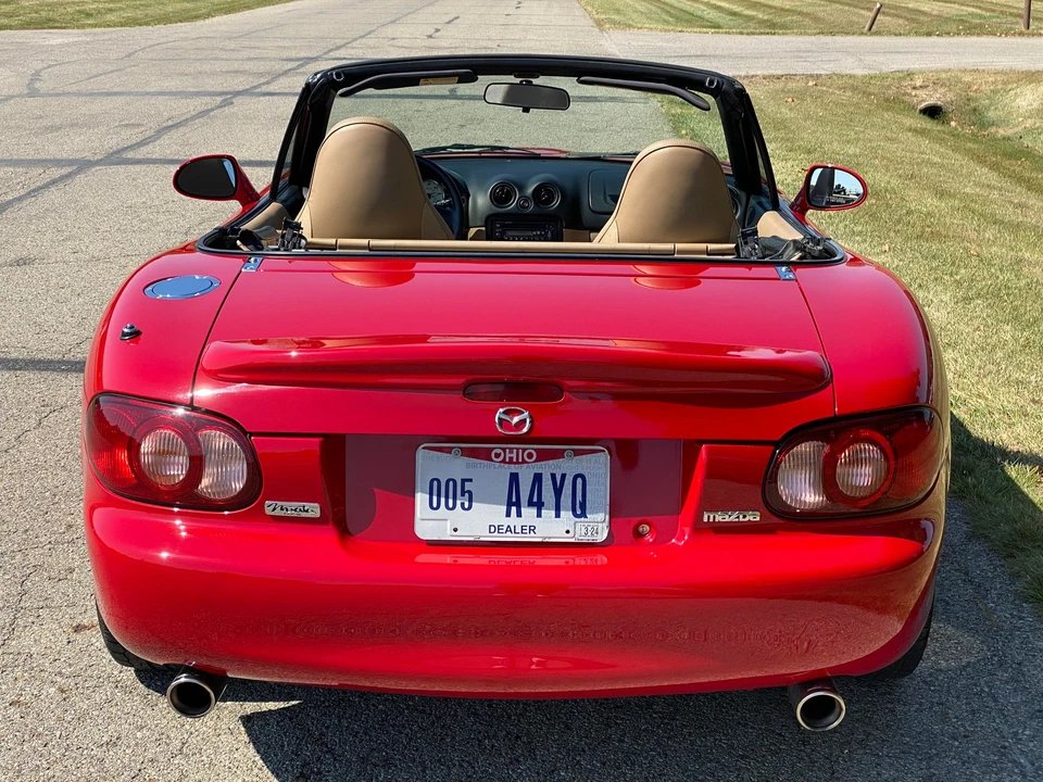 2001 Mazda NB MX-5 Miata - Image 17 of 31