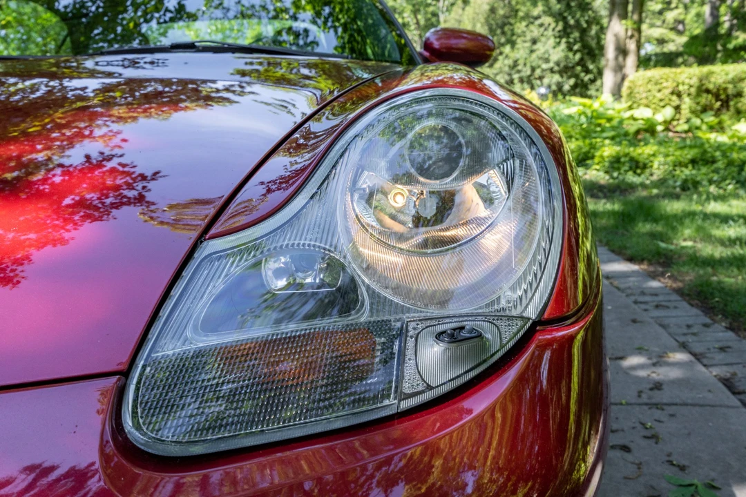 2001 Porsche 996 Carrera - Image 19 of 31