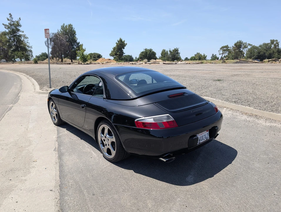 2001 Porsche 996 Carrera - Image 27 of 31