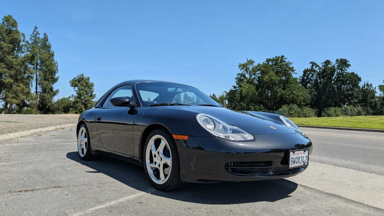 2001 Porsche 996 Carrera - Image 7 of 31