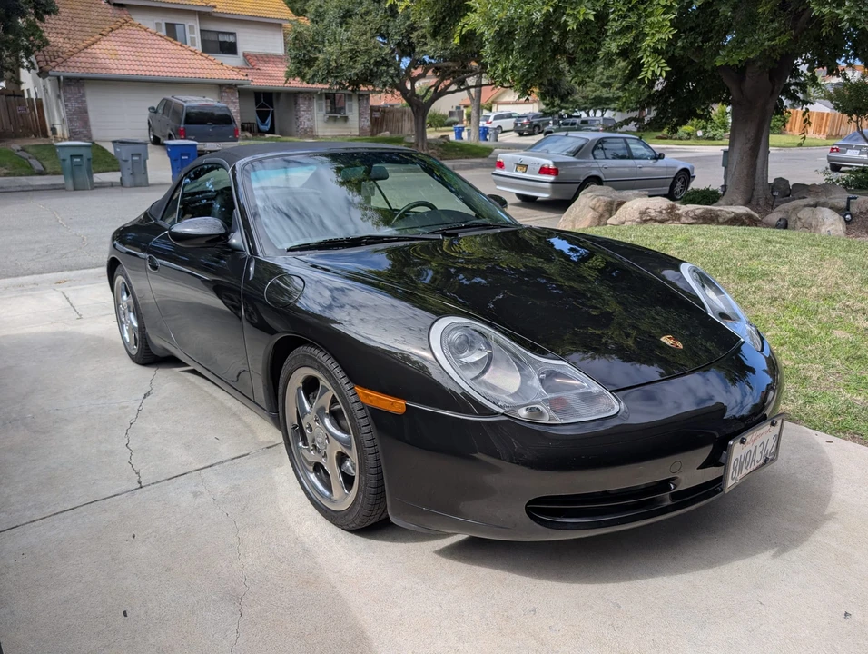 2001 Porsche 996 Carrera - Image 22 of 31