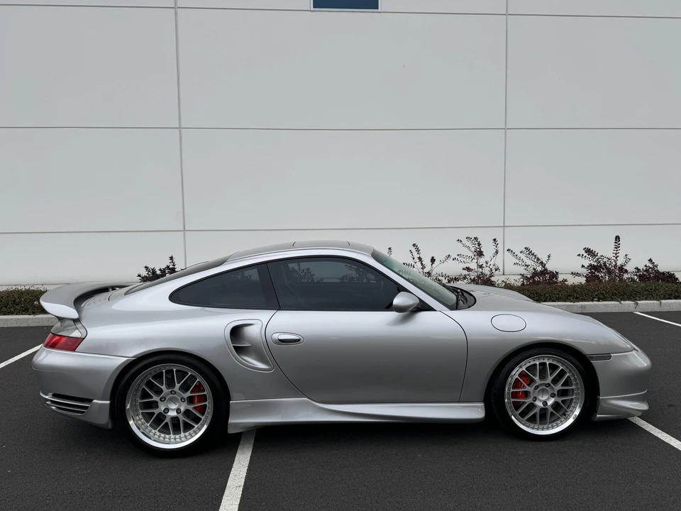 2001 Porsche 996 Turbo - Image 23 of 31