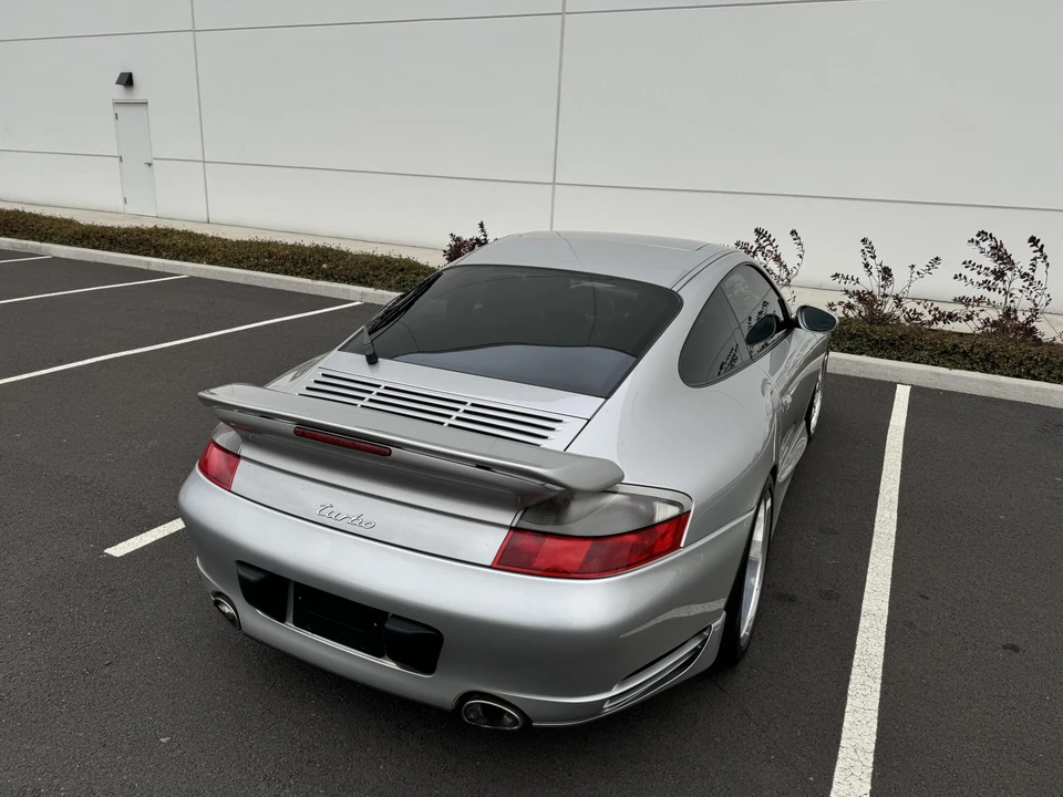 2001 Porsche 996 Turbo - Image 30 of 31
