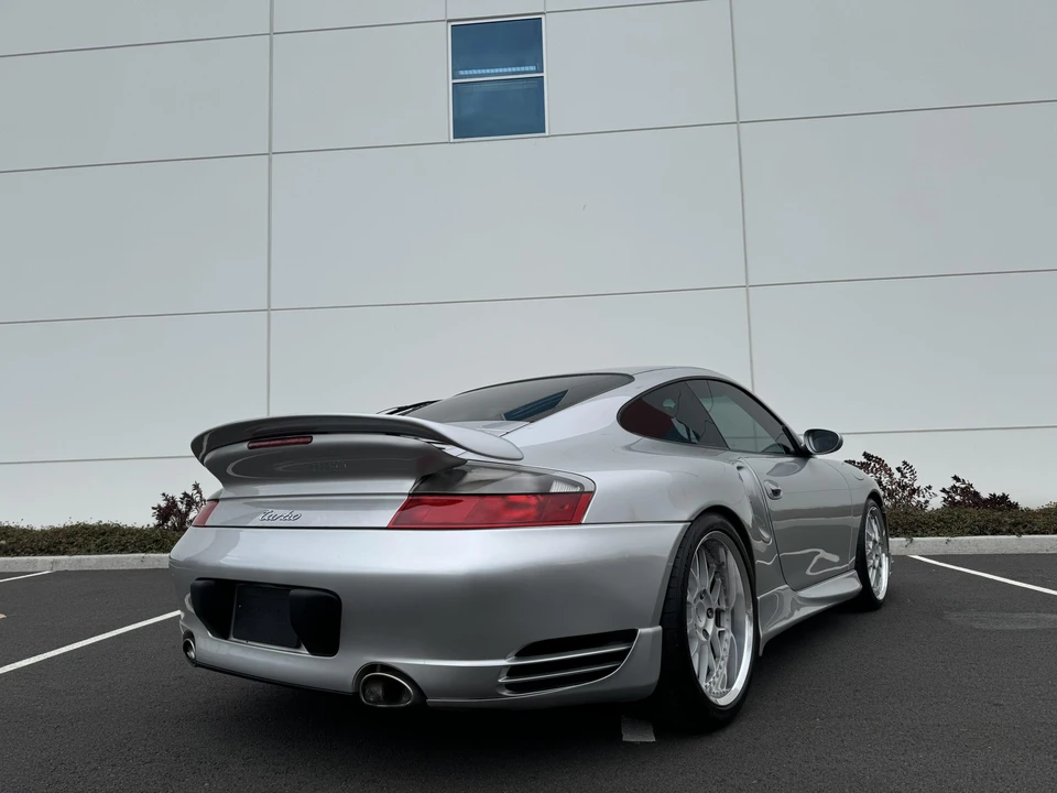 2001 Porsche 996 Turbo - Image 27 of 31