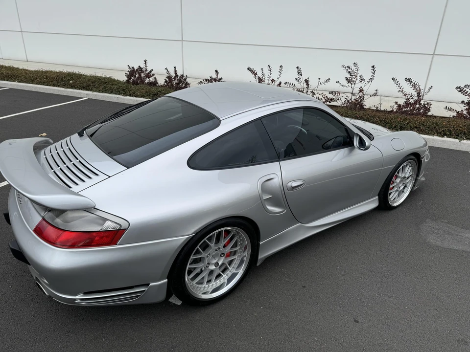 2001 Porsche 996 Turbo - Image 25 of 31