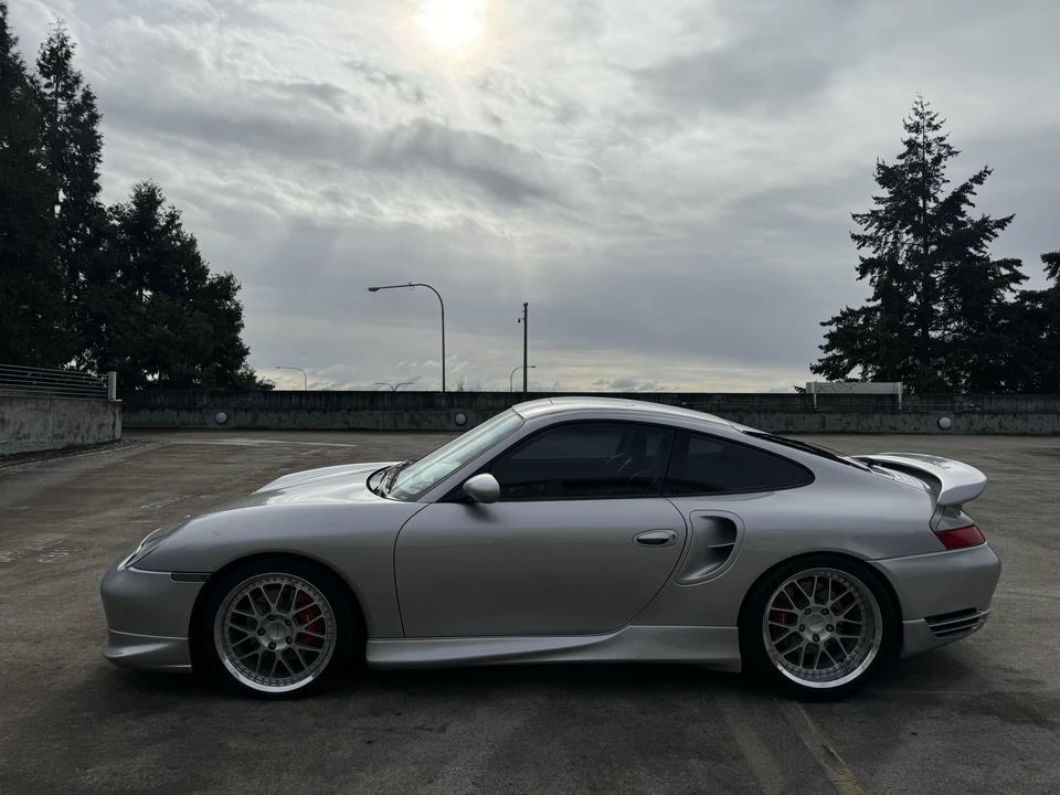 2001 Porsche 996 Turbo - Image 18 of 31