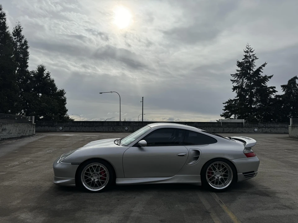 2001 Porsche 996 Turbo - Image 17 of 31