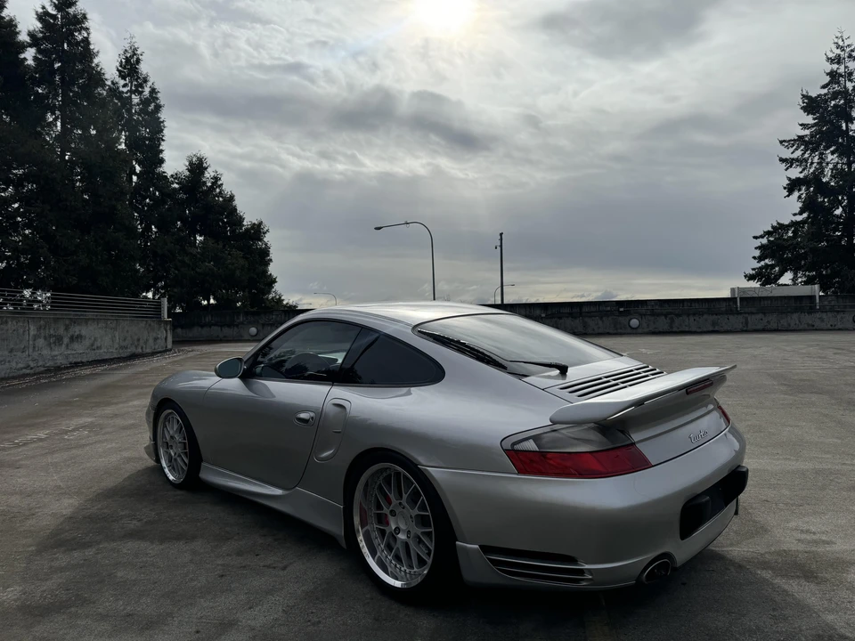 2001 Porsche 996 Turbo - Image 19 of 31