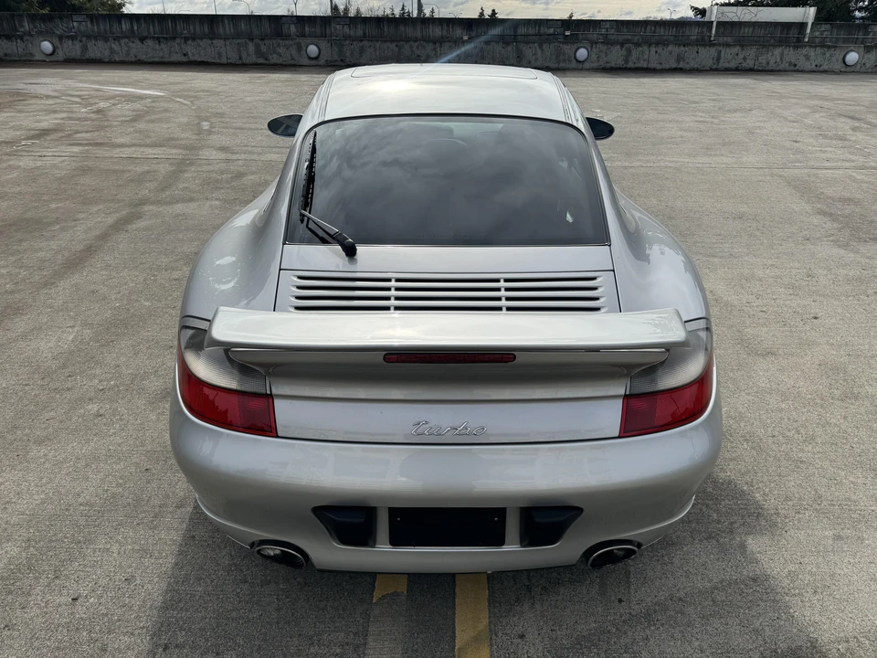 2001 Porsche 996 Turbo - Image 24 of 31