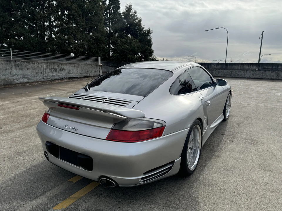2001 Porsche 996 Turbo - Image 26 of 31