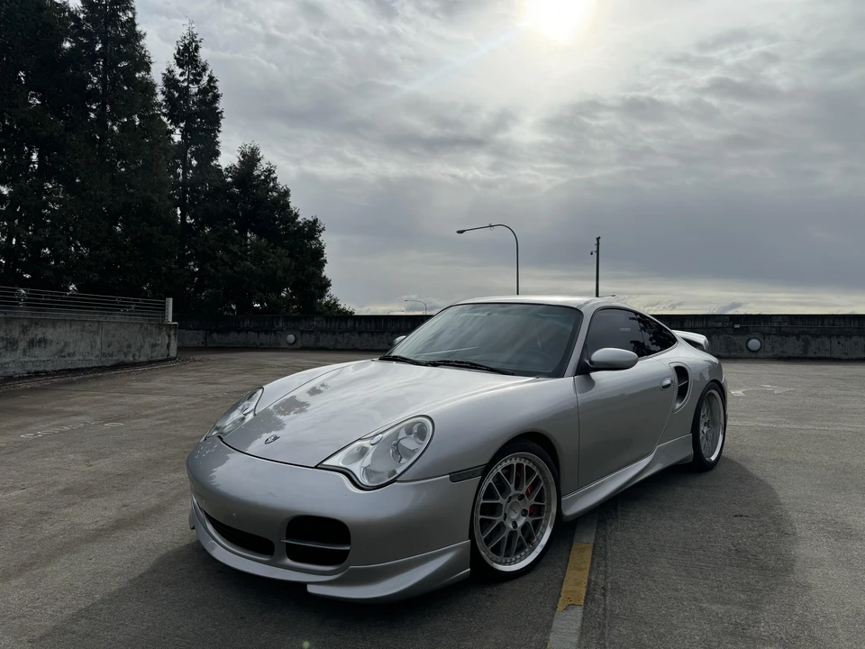 2001 Porsche 996 Turbo - Image 12 of 31