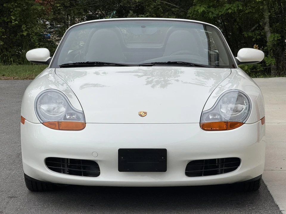 2001 Porsche 986 Boxster - Image 5 of 31