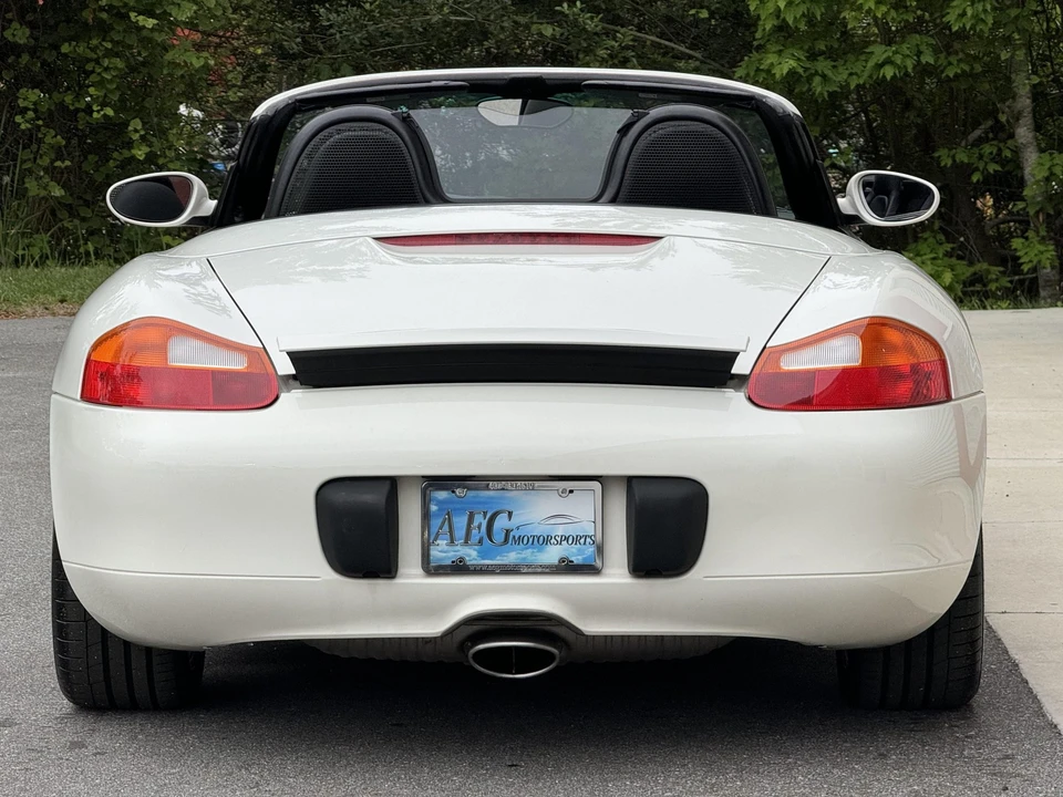 2001 Porsche 986 Boxster - Image 17 of 31